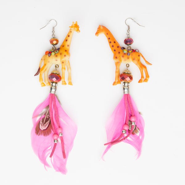 giraffe toy earrings with pink feathers